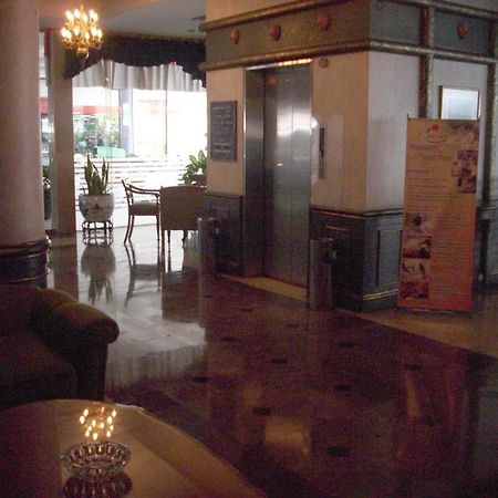 Penta Cirebon Otel Dış mekan fotoğraf